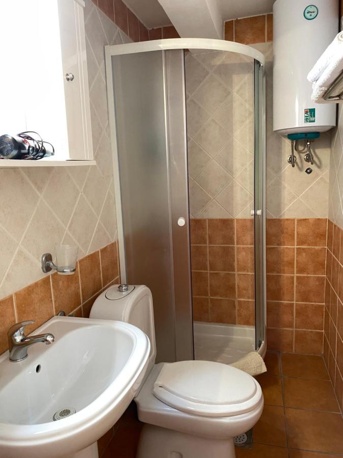 Guest House Villa Natali Budva Buitenkant foto